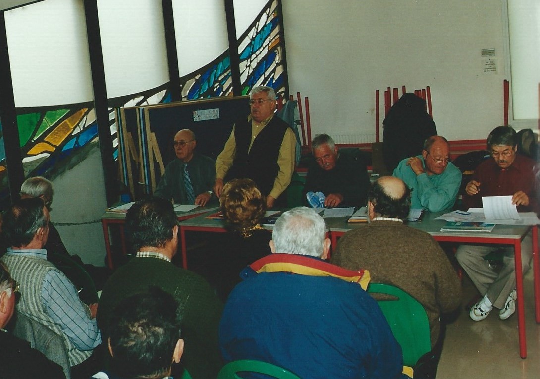 AG 2001 (3)