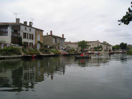 PUY