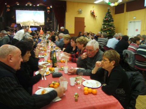 GALETTE DES ROIS ET SPECTACLE 11/01/2011