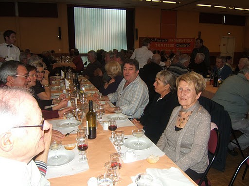 REPAS DU 30/11/2010