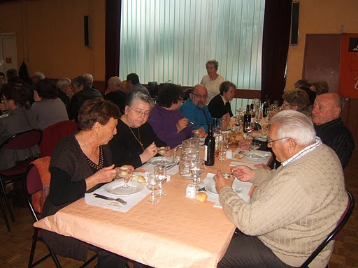 REPAS DU 30/11/2010