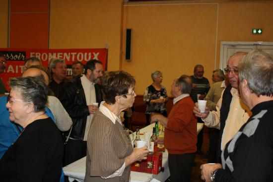 REPAS DU 30/11/2010