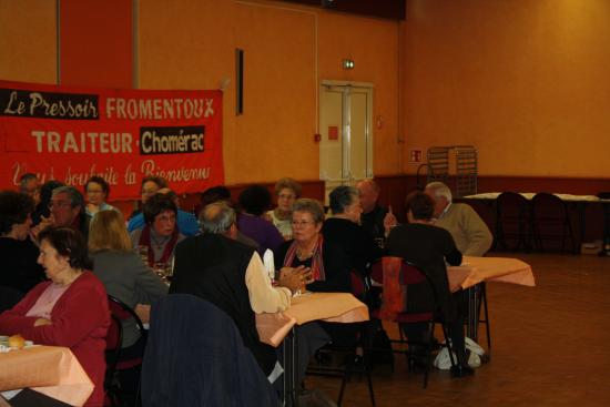 REPAS DU 30/11/2010