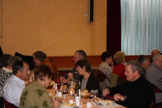 REPAS DU 30/11/2010