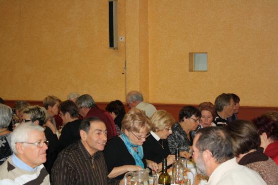 REPAS DU 30/11/2010