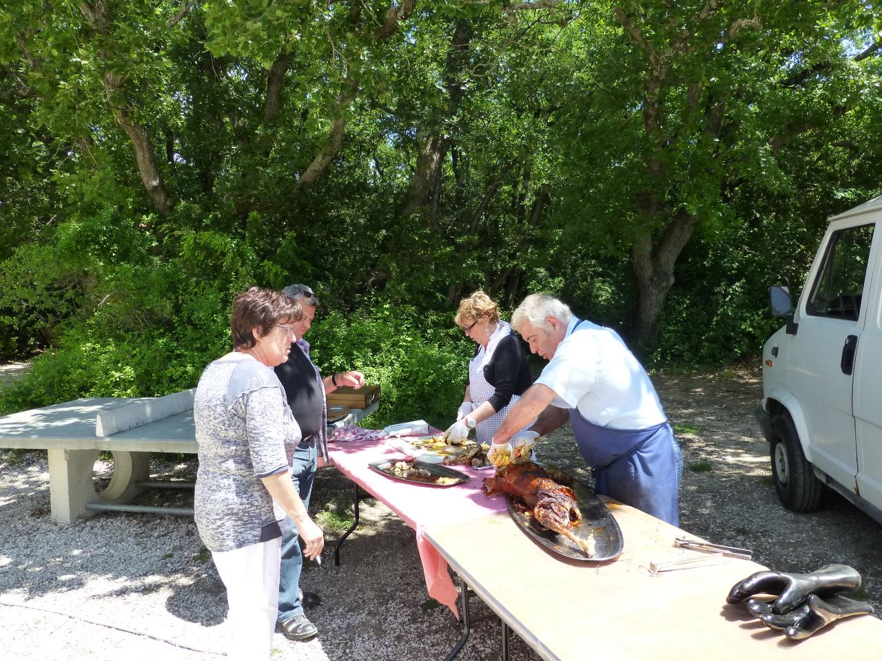 MECHOUI 11 JUIN 2013 LA GARDE ADHEMAR