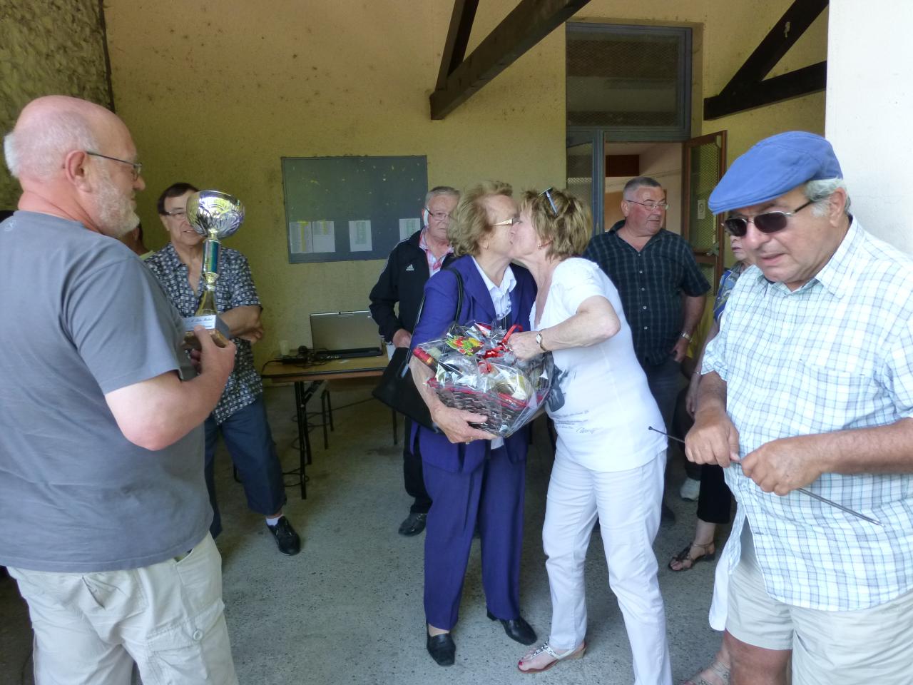 MECHOUI 11 JUIN 2013 LA GARDE ADHEMAR