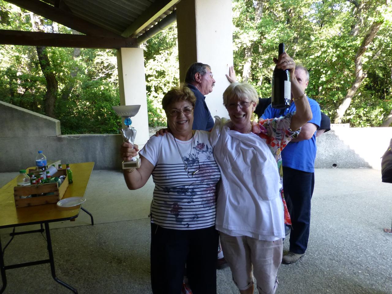 MECHOUI 11 JUIN 2013 LA GARDE ADHEMAR